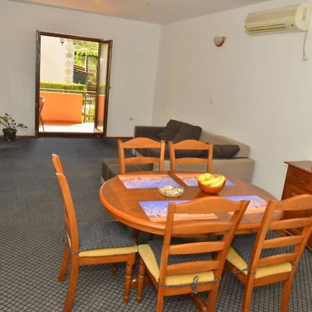 D Apartment Kotor Zewnętrze zdjęcie