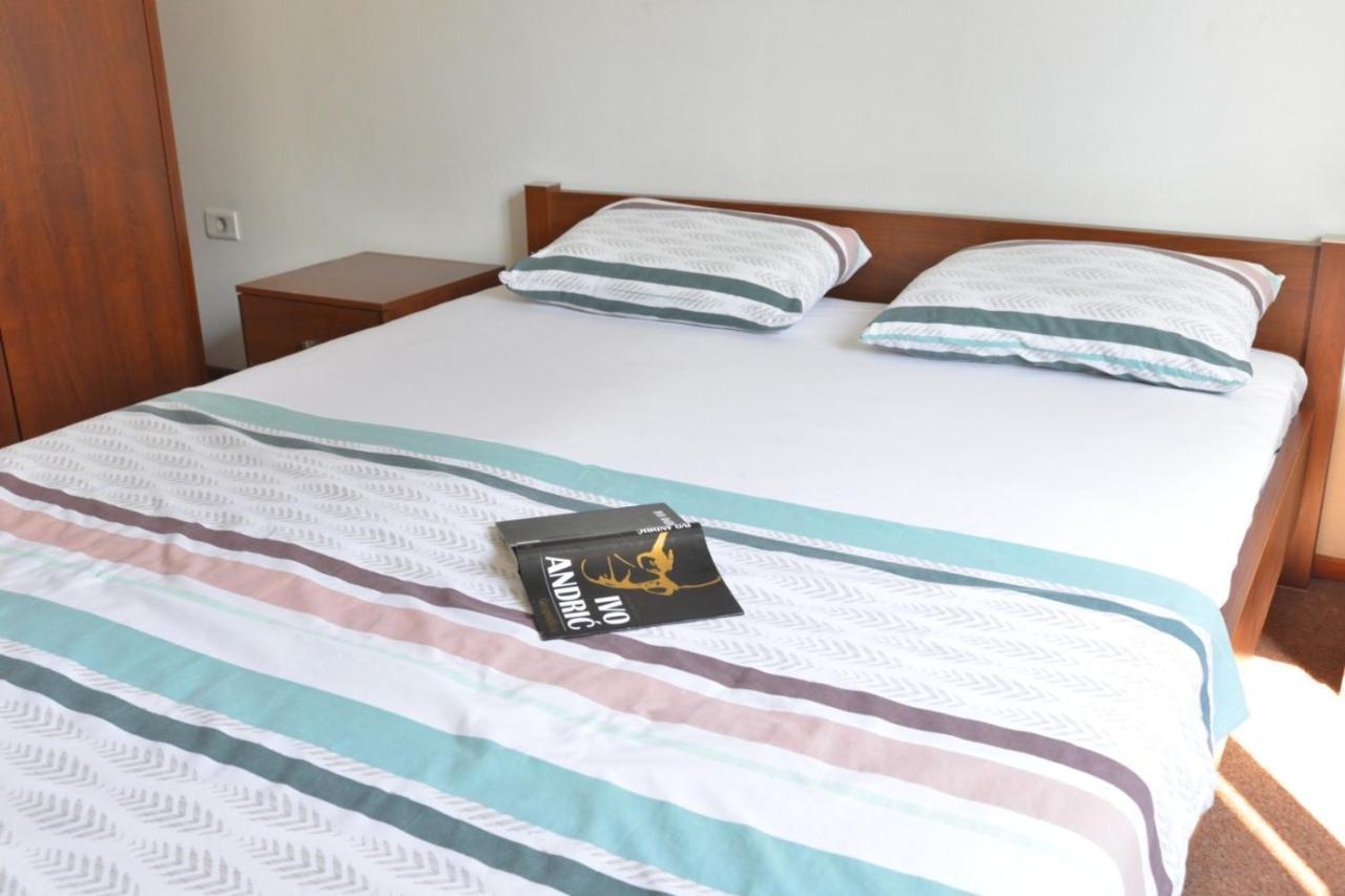 D Apartment Kotor Zewnętrze zdjęcie