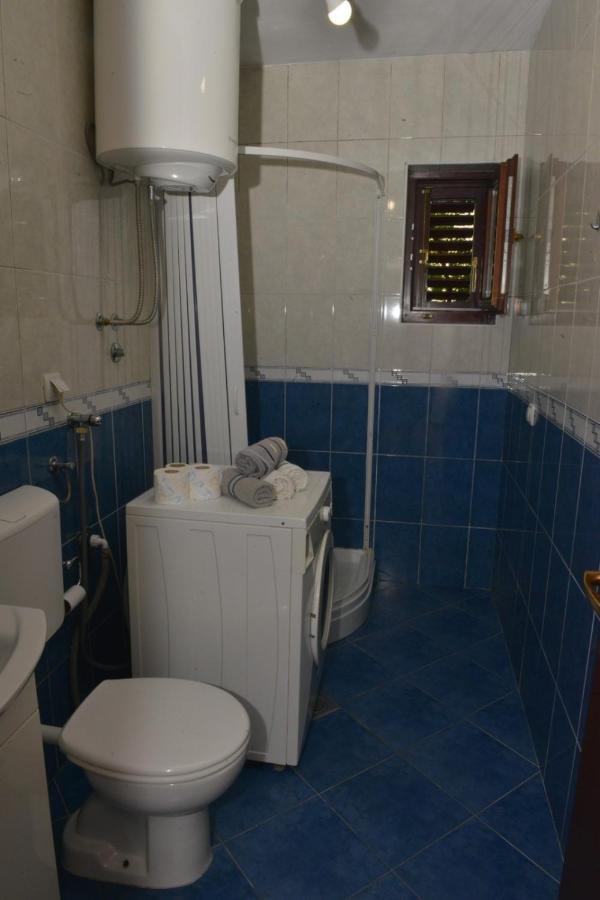 D Apartment Kotor Zewnętrze zdjęcie
