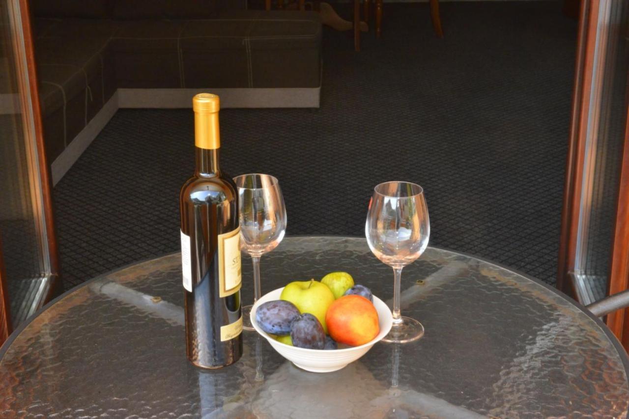 D Apartment Kotor Zewnętrze zdjęcie