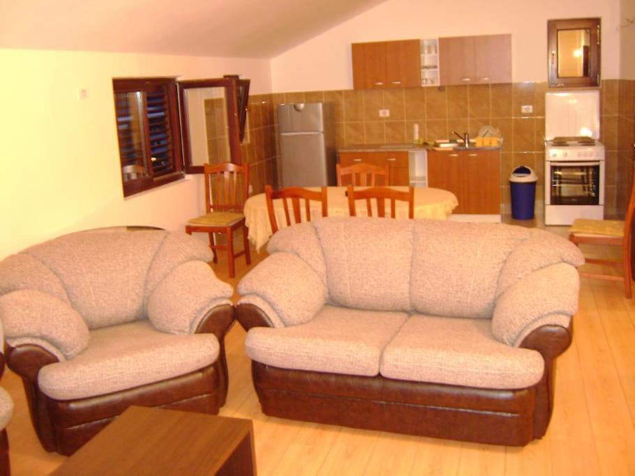 D Apartment Kotor Zewnętrze zdjęcie
