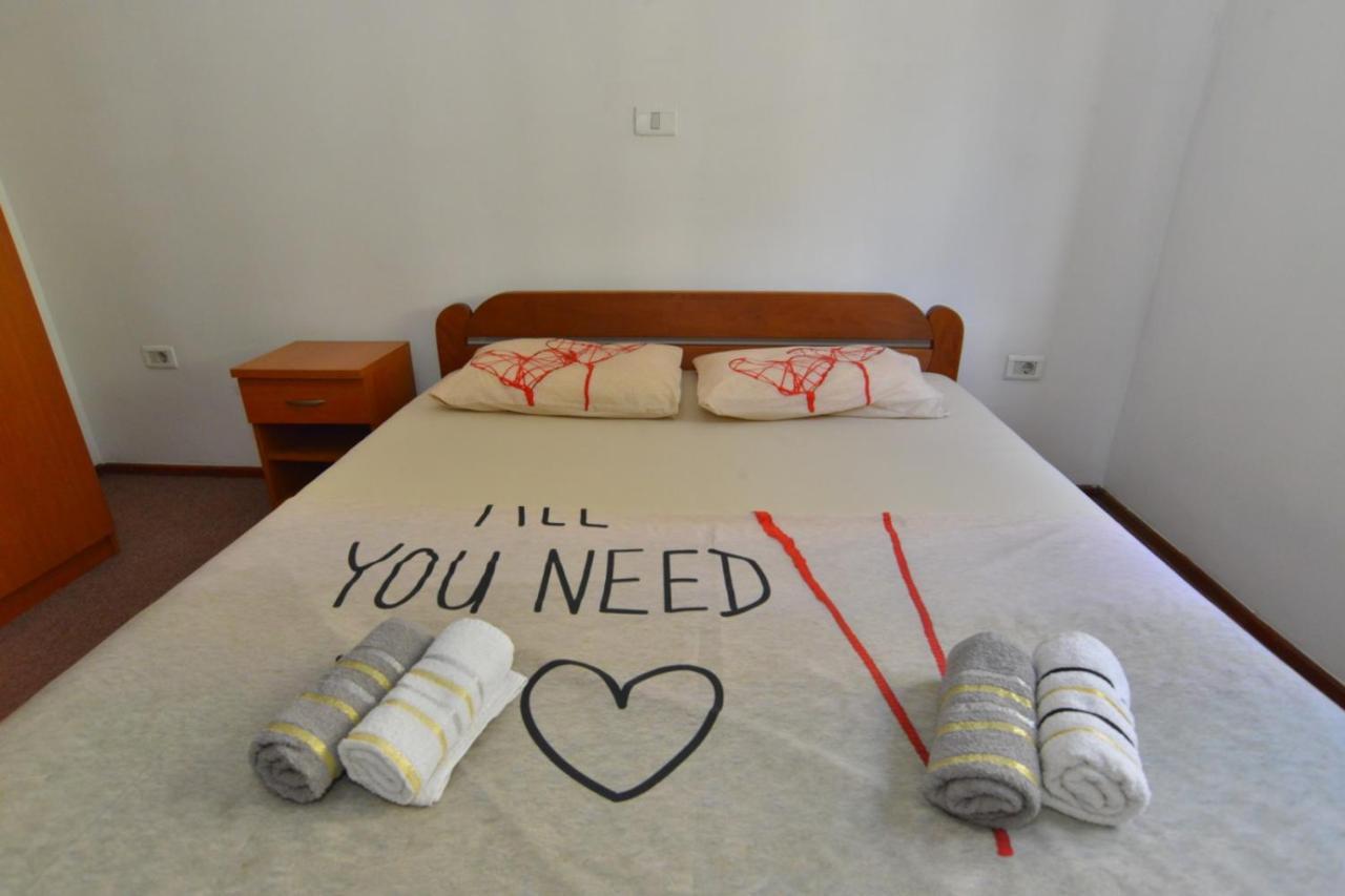D Apartment Kotor Zewnętrze zdjęcie