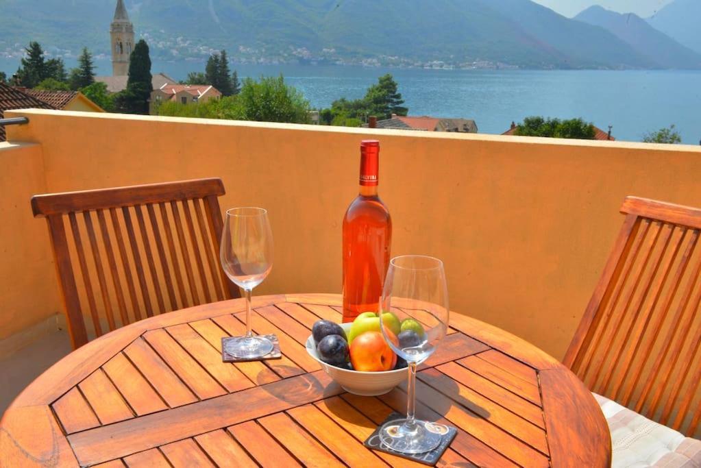 D Apartment Kotor Zewnętrze zdjęcie